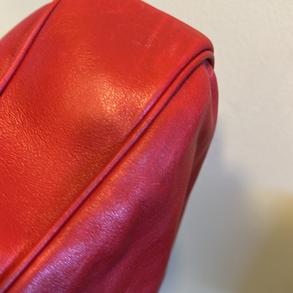 Gucci Vintage 2 Way Red Leather Handbag - Picture 15 of 16